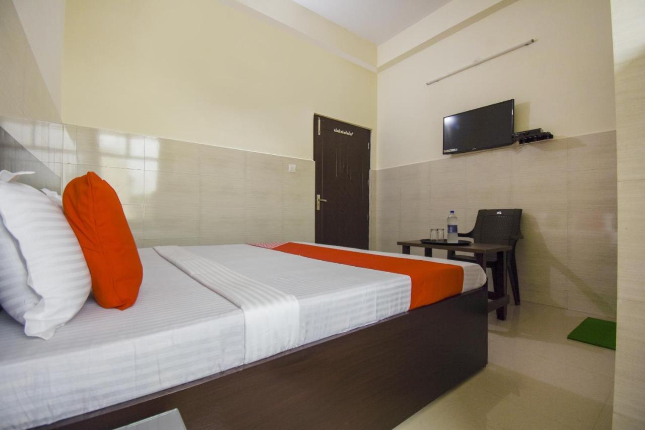 Flagship 75751 Hotel Surya Bahadrabad エクステリア 写真