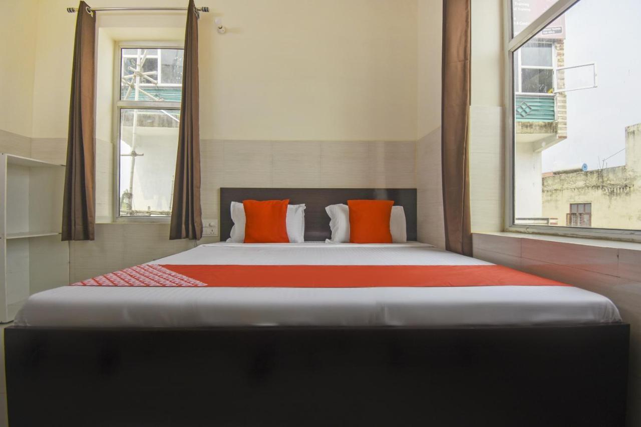 Flagship 75751 Hotel Surya Bahadrabad エクステリア 写真