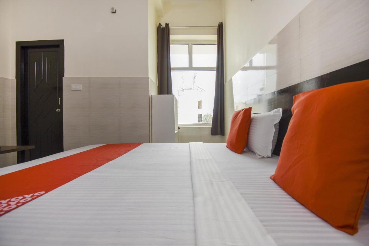 Flagship 75751 Hotel Surya Bahadrabad エクステリア 写真