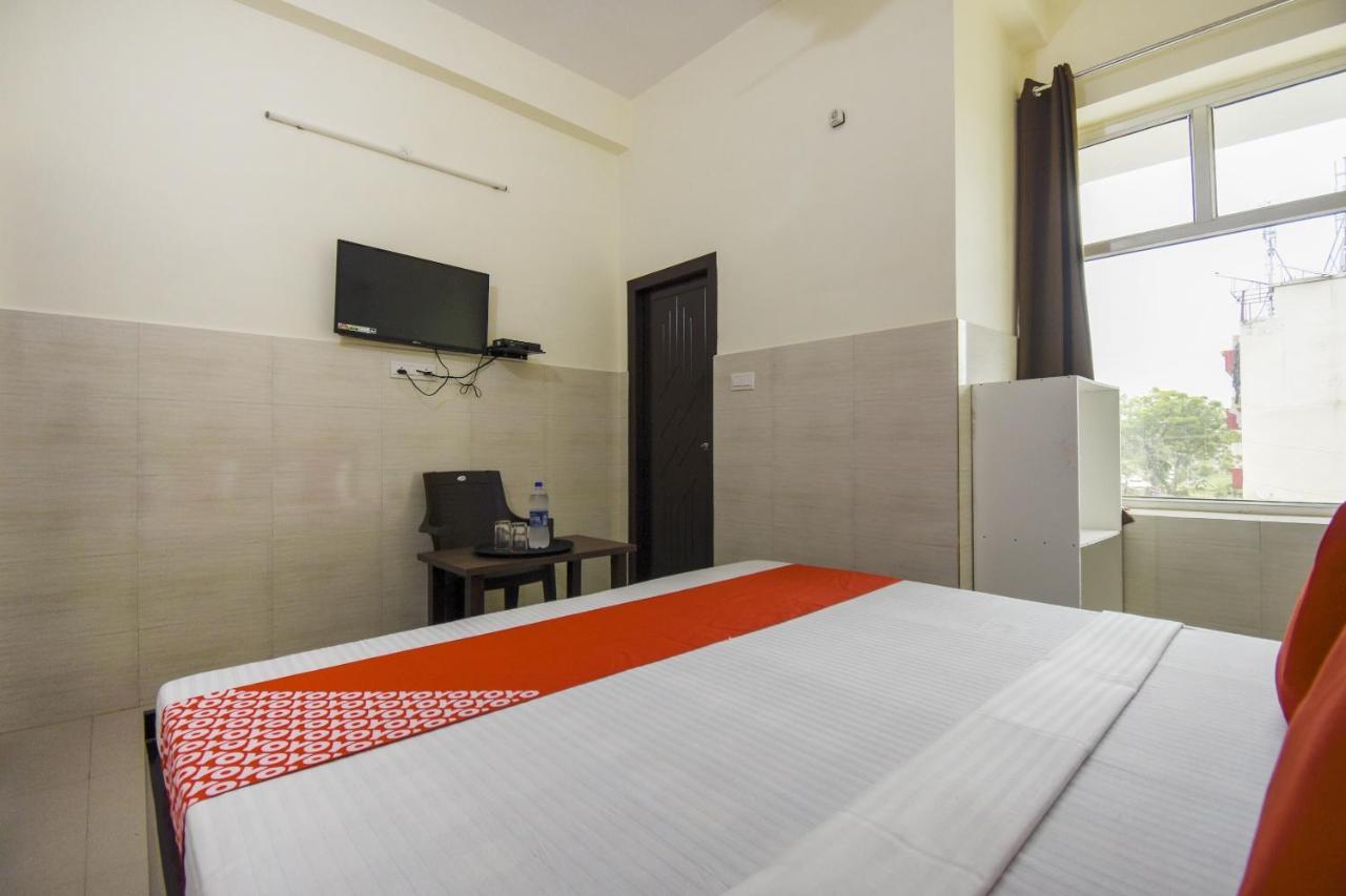 Flagship 75751 Hotel Surya Bahadrabad エクステリア 写真
