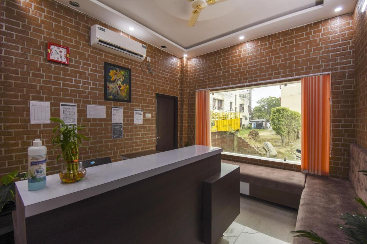 Flagship 75751 Hotel Surya Bahadrabad エクステリア 写真
