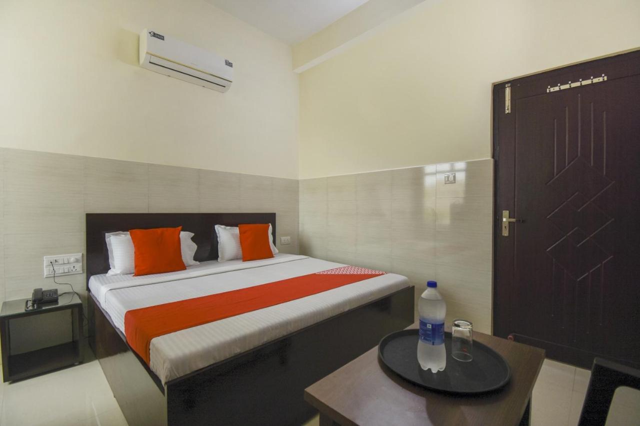 Flagship 75751 Hotel Surya Bahadrabad エクステリア 写真
