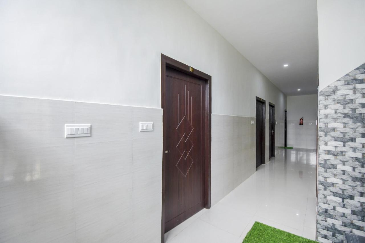 Flagship 75751 Hotel Surya Bahadrabad エクステリア 写真